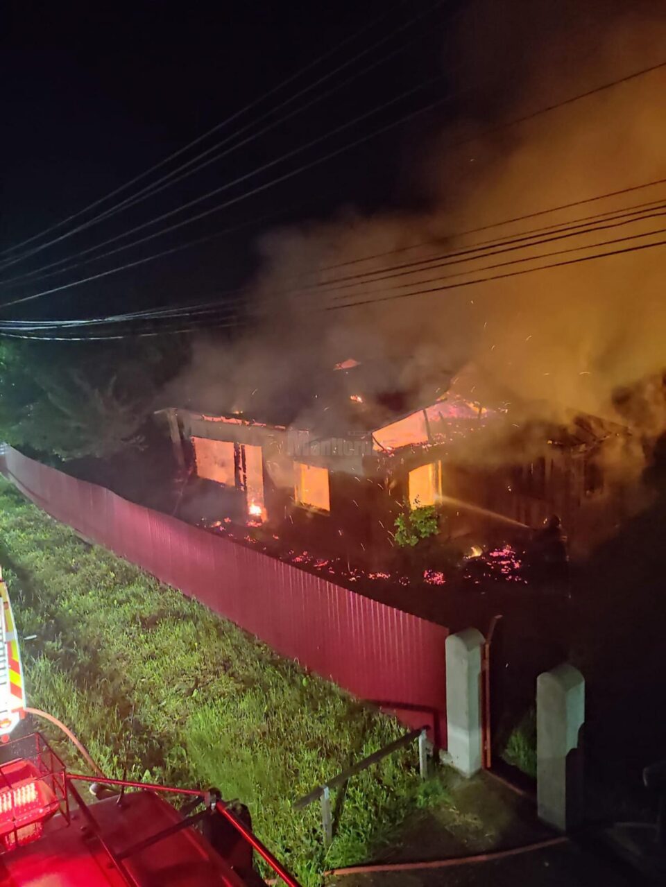 incendiu costisa