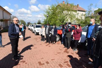 Caravana de vaccinare la Calafindești