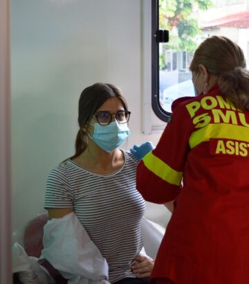 Vaccinare a elevilor de la Colegiul Militar. Foto Georgiana Lupu