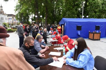 Caravana vaccinării la Câmpulung