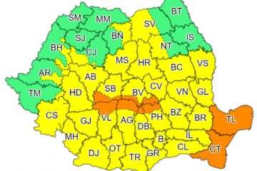Codul galben de ploi și instabilitate atmosferică, prelungit până miercuri dimineață