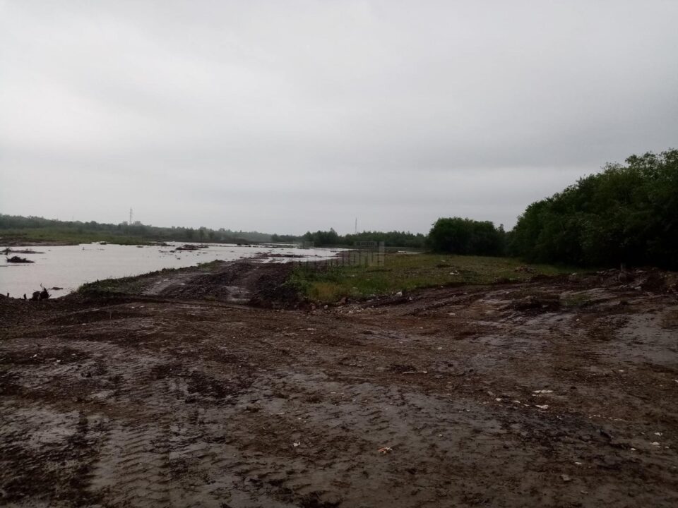 Balastieră din Vicovu de Jos, amendată pentru că funcționa fără aviz de mediu