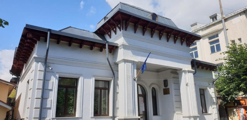 Cercetările sunt continuate sub coordonarea Parchetului de pe lângă Judecătoria Fălticeni Cercetările sunt continuate sub coordonarea Parchetului de pe lângă Judecătoria Fălticeni
