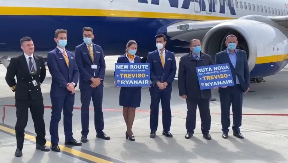 Ryanair a început operarea curselor de pe Aeroportul Suceava, cu zboruri către cinci destinații Ryanair a început operarea curselor de pe Aeroportul Suceava, cu zboruri către cinci destinații