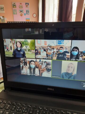 „Educație la înălțime”, lecții live, transmise cu drona
