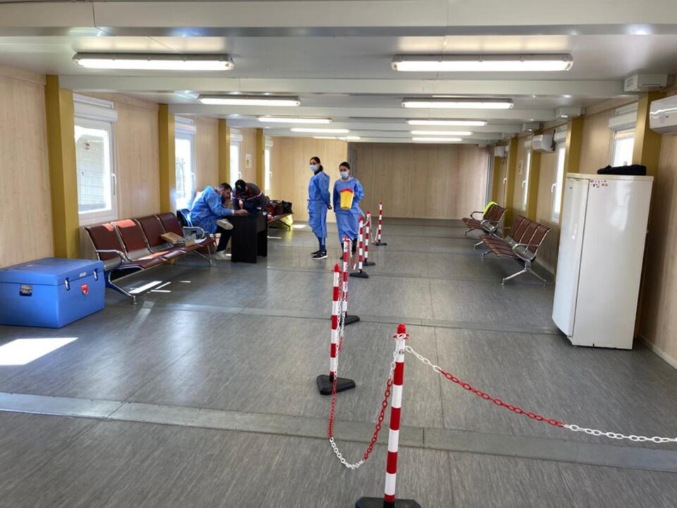 Primii șase pasageri vaccinați anticovid la Aeroportul „Ștefan cel Mare” au fost de la zborul Luton-Suceava Primii șase pasageri vaccinați anticovid la Aeroportul „Ștefan cel Mare” au fost de la zborul Luton-Suceava