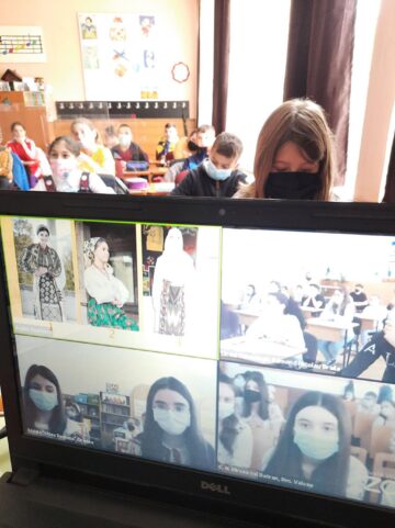 „Educație la înălțime”, lecții live, transmise cu drona
