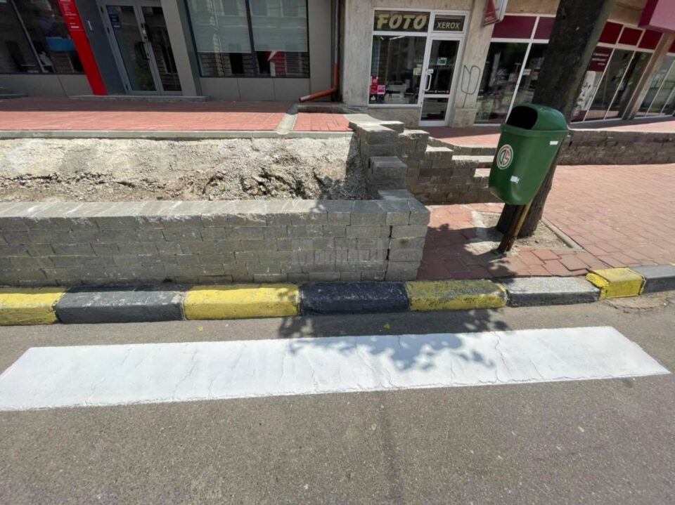 Harșovschi anunță sancțiuni pentru ”Doreii” care au trasat o trecere de pietoni care se termină într-un zid