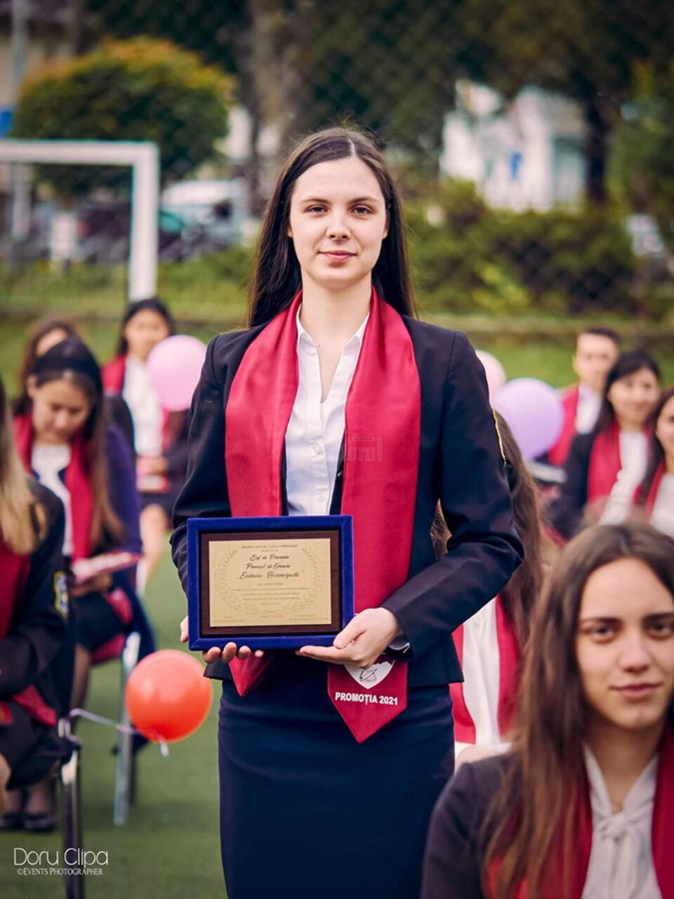 Șefa de promoție de la CN „Eudoxiu Hurmuzachi”, Miriam Avram