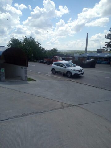 Accesul in pasajul subteran Plopeni Salcea