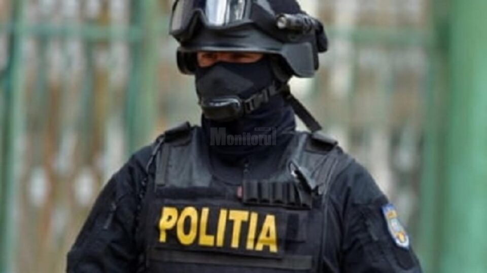 Zece percheziții în județ, într-un dosar privind infracțiuni de contrabandă cu țigarete Zece percheziții în județ, într-un dosar privind infracțiuni de contrabandă cu țigarete
