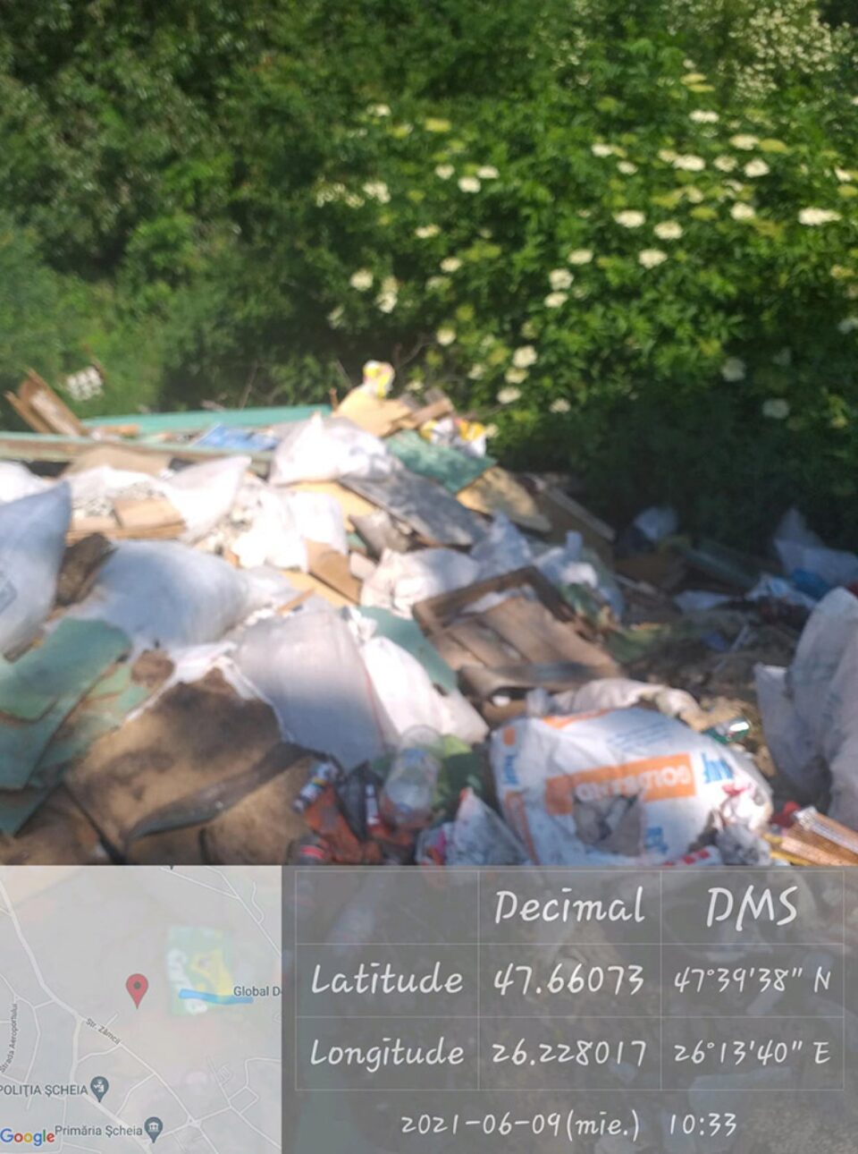 Gunoaie abandonate pe câmp, pe raza satului Șcheia