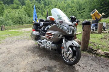 Paradă moto la Gura Humorului, organizată de Asociația Ruskie Motoțiclistî