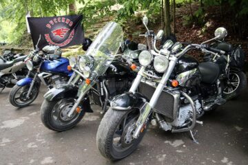 Paradă moto la Gura Humorului, organizată de Asociația Ruskie Motoțiclistî