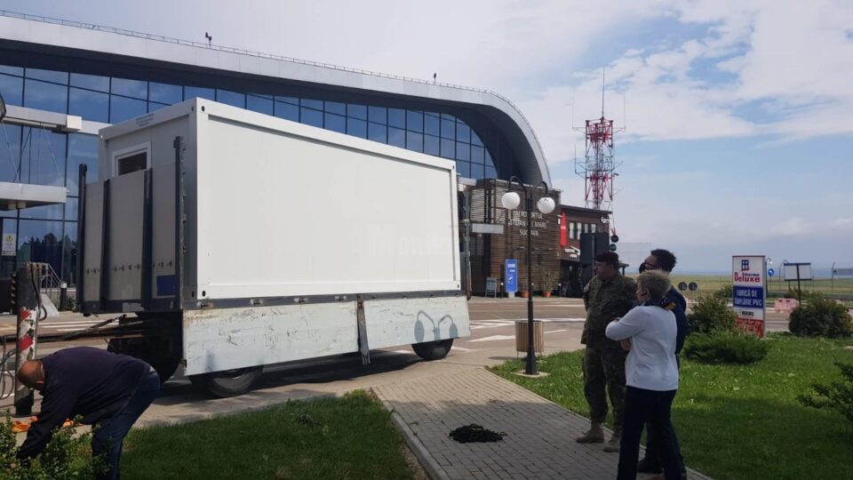 Container pentru centrul de vaccinare din aeroport
