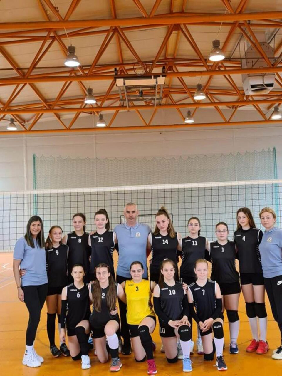 Fetele de la Kinder Suceava s-au calificat la turneul final