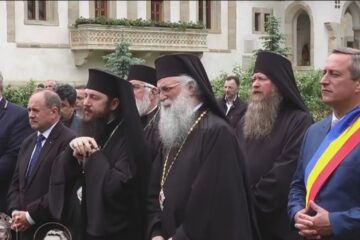 Preoții și oficialitățile au fost alături de cei prezenți la debutul manifestărilor de la Putna