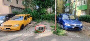 Zeci de lădițe, cauciucuri și alte materiale folosite pentru a rezerva locuri de parcare pe domeniul public, confiscate de Poliția Locală Suceava