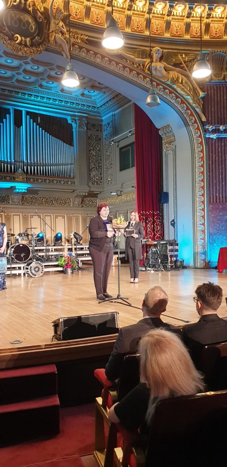 Viorica-Cristina Cormoș a fost premiată cu ocazia celei de-a șaptea ediții a Galei Naționale a Excelenței în Asistență Socială