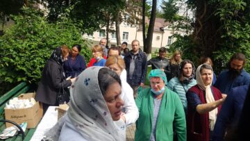 Slujba de pomenire a celor răpuși de COVID-19, la Spitalul Județean Sf Ioan Cel Nou Suceava 3