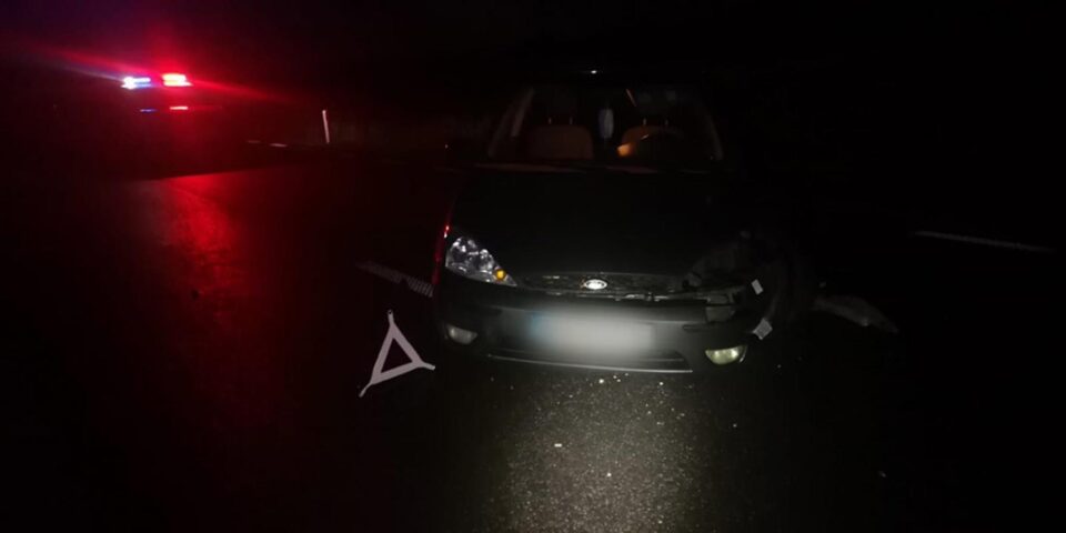 Doi bărbați dintr-un BMW, încarcerați după un accident pe șoseaua de centură din Rădăuți