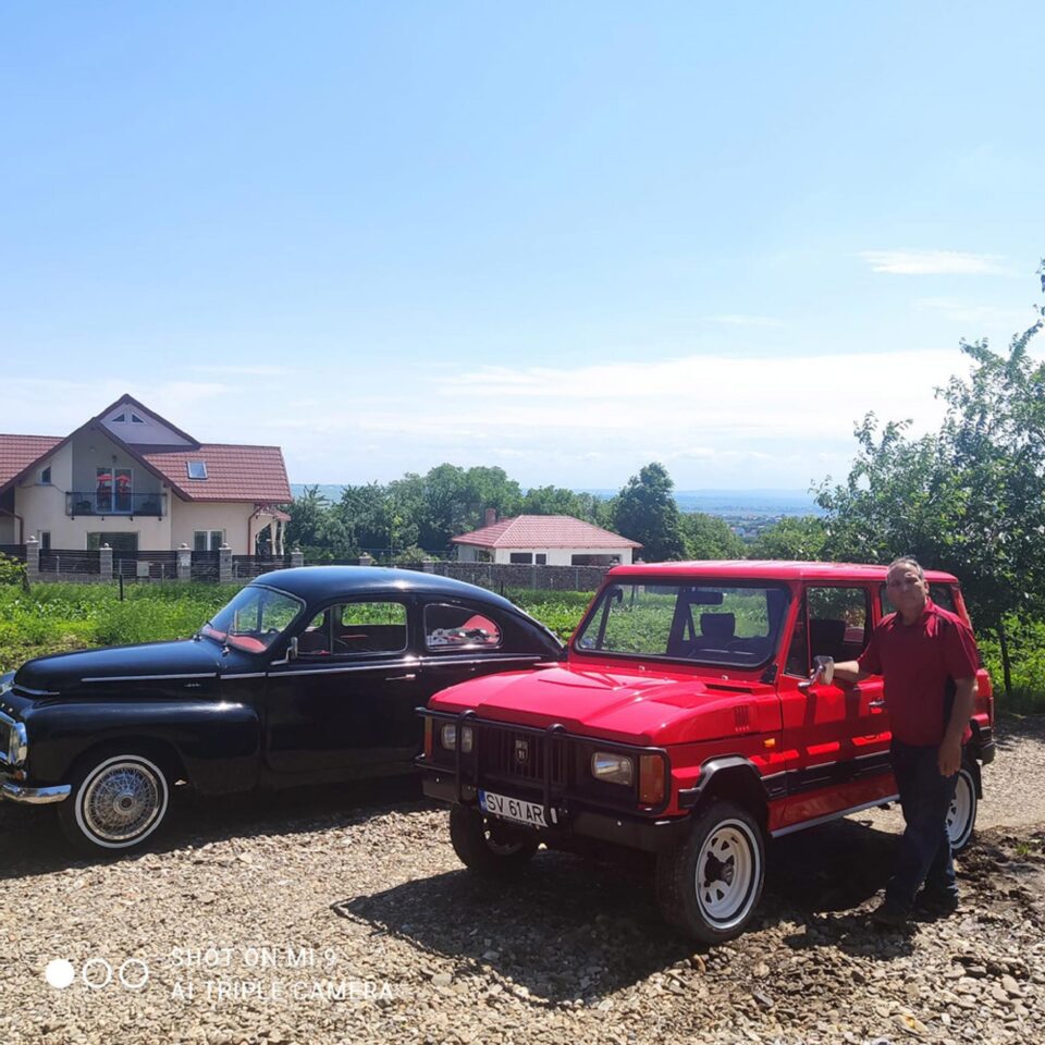 Nelu Bîrîiac, mândru de ultima mașină din colecția sa