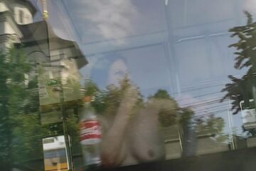 Femeie goală în autobuzul TPL care a circulat luni pe linia 2, din Suceava