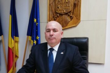 Prefectul de Suceava, Iulian Cimpoeșu