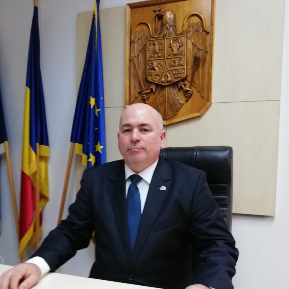 Prefectul de Suceava, Iulian Cimpoeșu