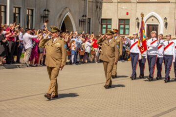 Defilarea Colegiului Național Militar Ștefan cel Mare