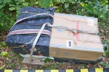 Două transporturi de țigări de contrabandă, stopate de polițiștii de frontieră