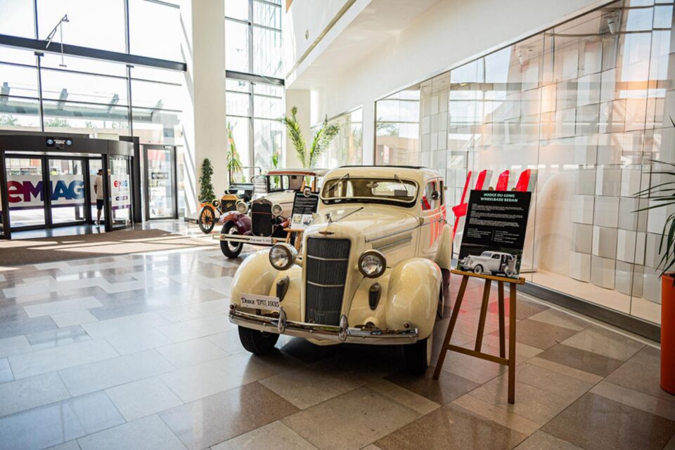 Cel mai mare parc de distracții, Retro Cars și activități pentru copii, la Iulius Mall Suceava