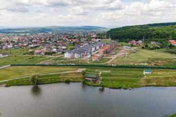 Complexul ”La Stejari Residence”