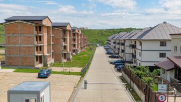 Complex la stejari