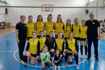 Fetele de la ACS Kinder Suceava sunt pregătite pentru turneul final