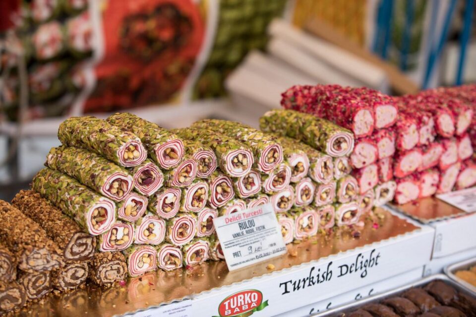 Bucate turcești la Iulius Mall Suceava