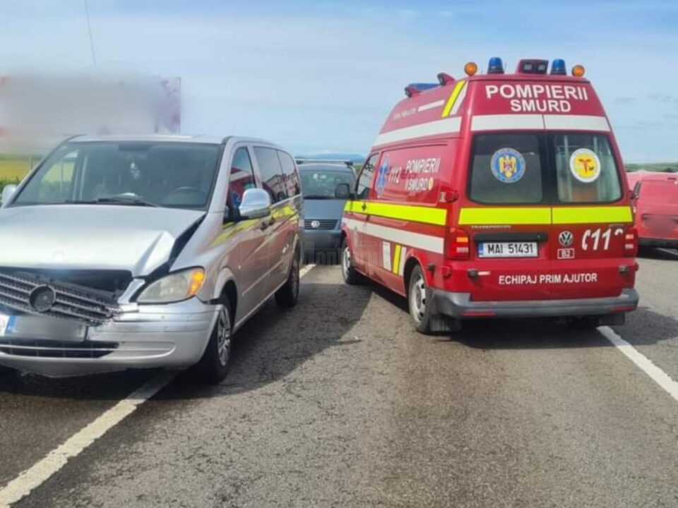 O persoană a ajuns la spital după un accident rutier la "Zidul Morții"