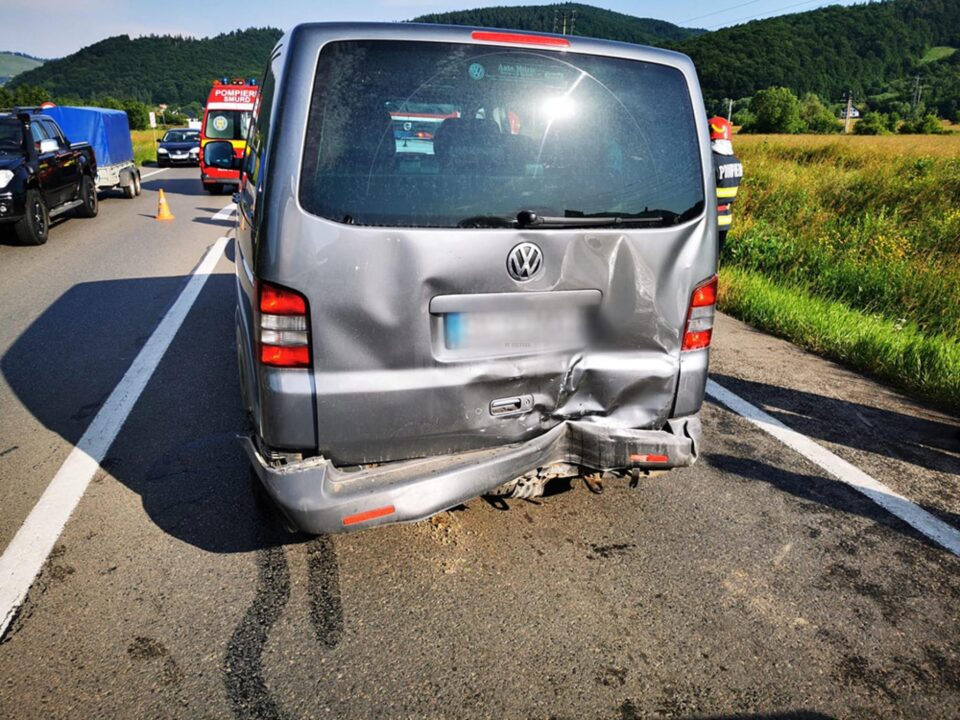 Unul dintre microbuzele implicate