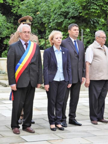 Marele voievod “Ștefan cel Mare” comemorat la Suceava, pe platoul Cetății de Scaun, prin depunerea de coroane de flori