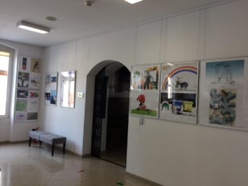 Expoziția Internațională de Grafică Satirică „Bucovina”, vernisată, vineri, la Muzeul de Istorie Suceava