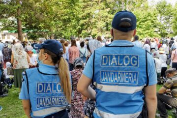 Jandarmii transmit participanților de la serbarea de la Putna să respecte regulile stabilite