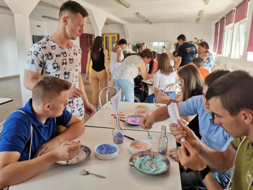 Proiect româno-polon, la Centrul Școlar „Sf. Andrei” din Gura Humorului