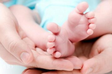 O suceveancă de 52 de ani a devenit mamă prin fertilizare in vitro cu ovocite donate Foto agora.md
