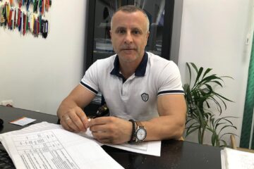 Șeful Serviciului Impozite și Taxe din cadrul Primăriei municipiului Rădăuți, economistul Silviu Ursescu