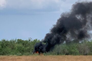 Deșeuri incendiate la Bivolărie