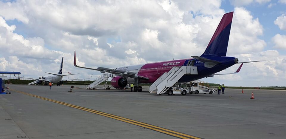 Pilotul avionului cu destinația Dortmund a constatat o defecțiune la ceasurile de navigație