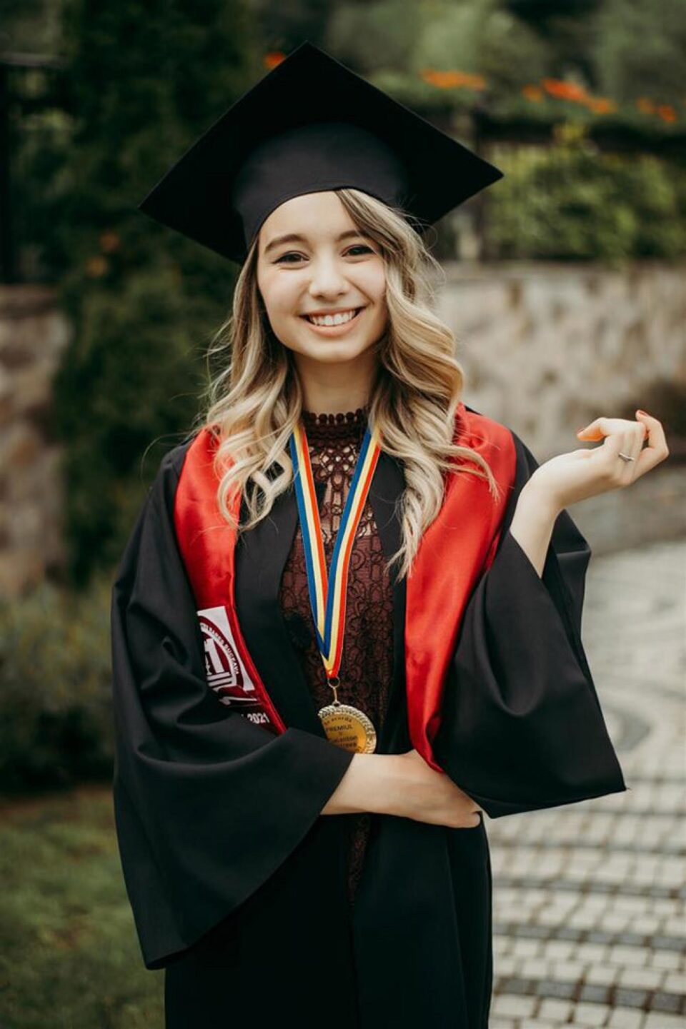 Andreea Galanton a obținut media 10 la examenul de bacalaureat