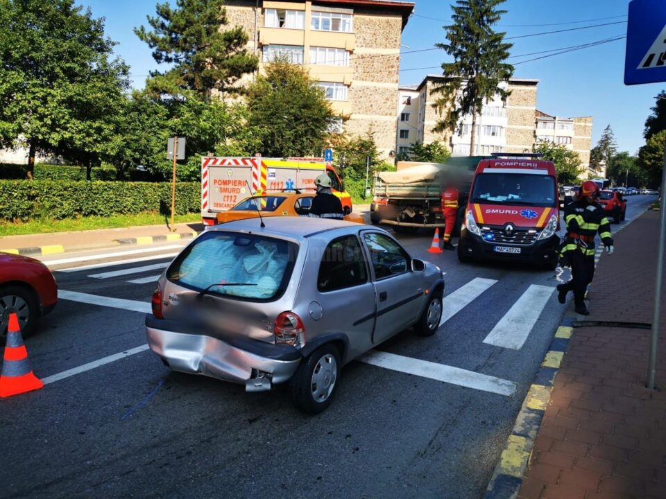 Carambol cu trei mașini implicate în zona Balada