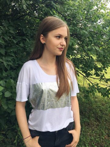 Lavinia Vultur, eleva de 10 de la Colegiul Național „Nicu Gane” Fălticeni