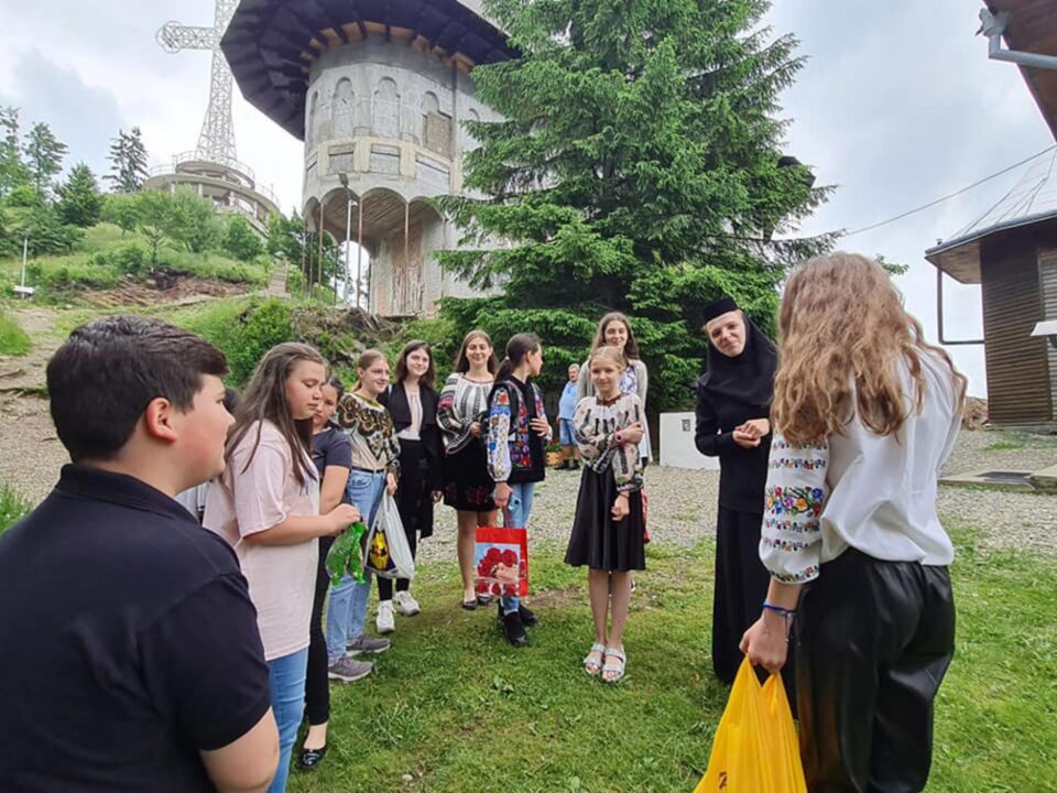 Școala de vară „Re-creație la altitudine”, ediția a III-a, la Poiana Stampei
